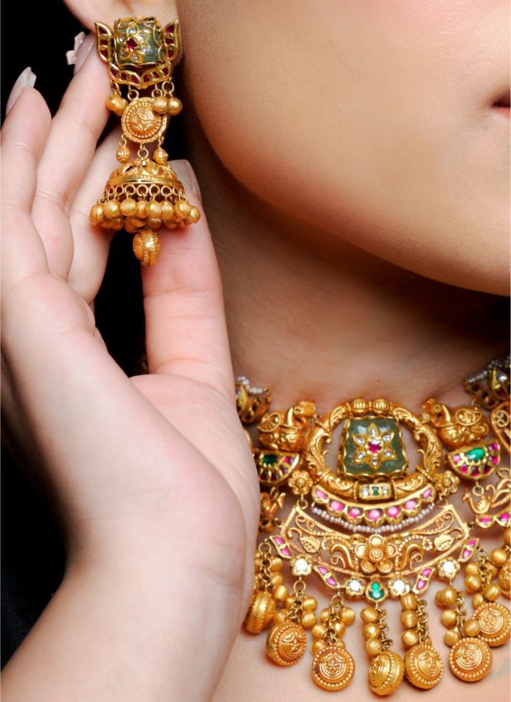 antique gold necklace designs